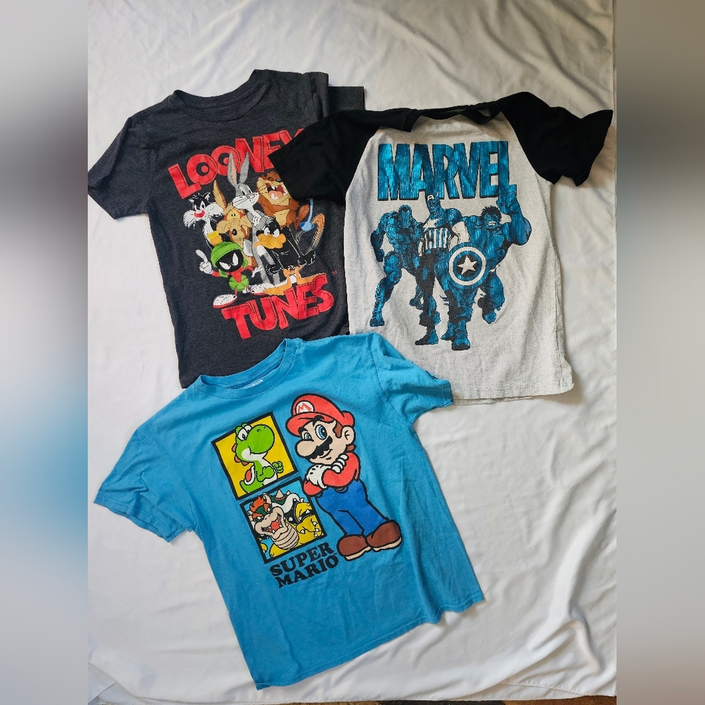 Set Of 3 Kids T-Shirts- Marvel, Looney Tunes, and Super Mario- 10/12